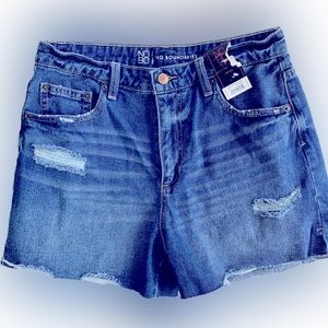 NO BOUNDARIES DENIM SHORTS. SZ 9 NWT. DARK WASH. JUNIORS HIGH RISE DAISY DUKES